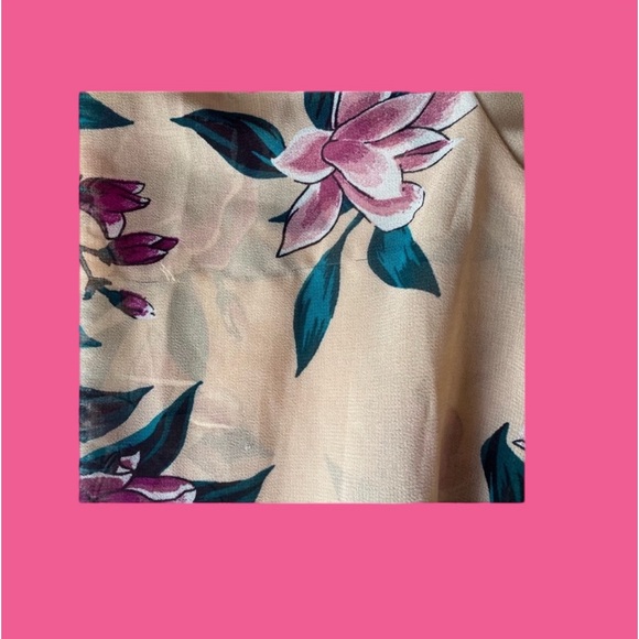 C Women’s Floral Print Sheer Blouse Size: S - Picture 5 of 5